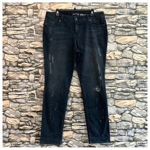 #142 Apt 9 Distressed Maxwell Skinny Charcoal Denim Blue Jeans Classic Pants 14